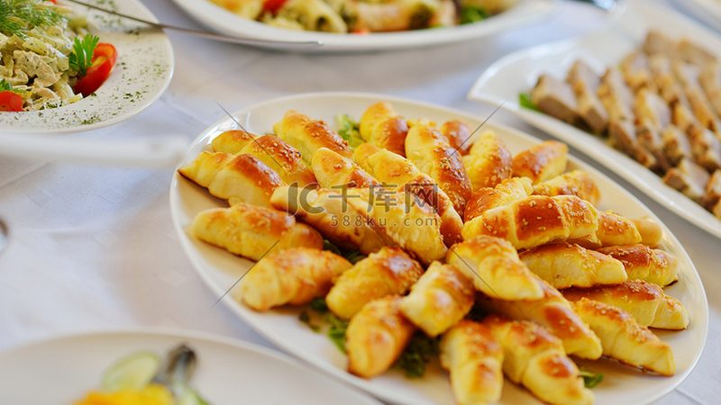小零食批发，如何规避食品安全风险？**