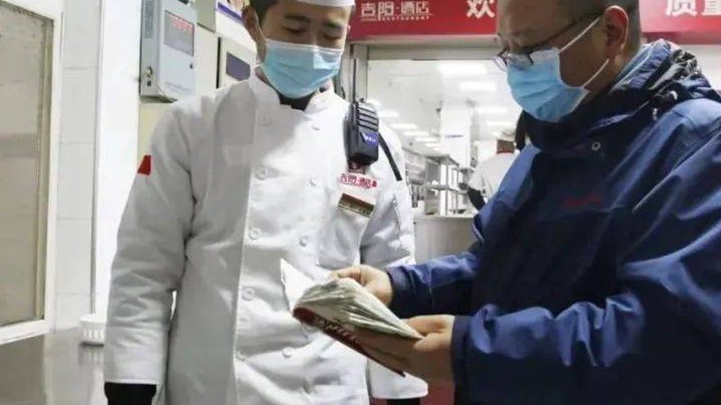 一级和三级金龙鱼大豆油，差别不止在等级标签