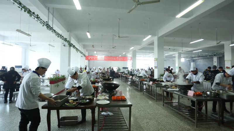 火锅底料安检主要关注以下几个方面：